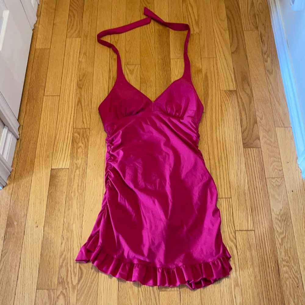 Assets by Spanx by Sara Blakely one piece swim suit dress size 6
